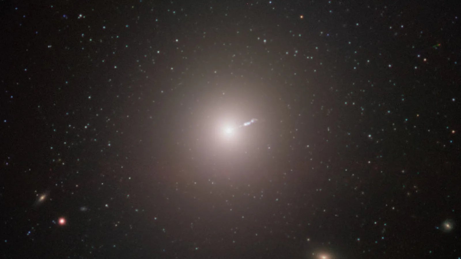 M87