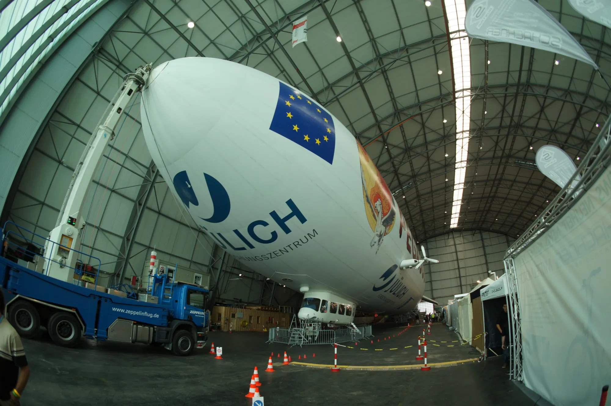 Zeppelin NT valmiina matkaan!