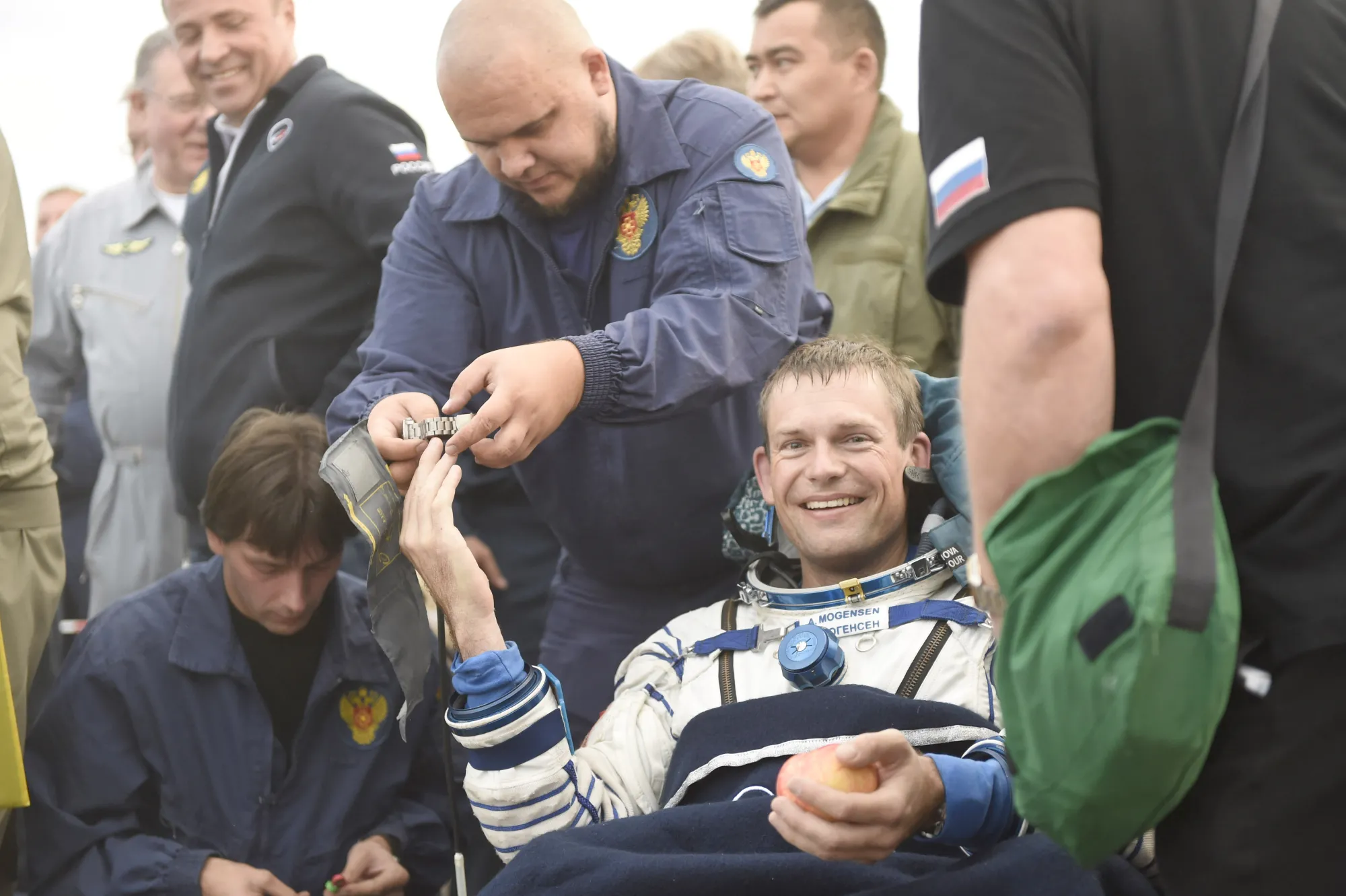 Andreas takaisin Maan pinnalla