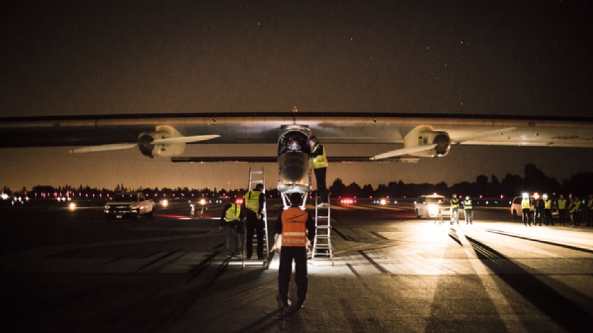 Valmistautumista lentoon Moffettissa