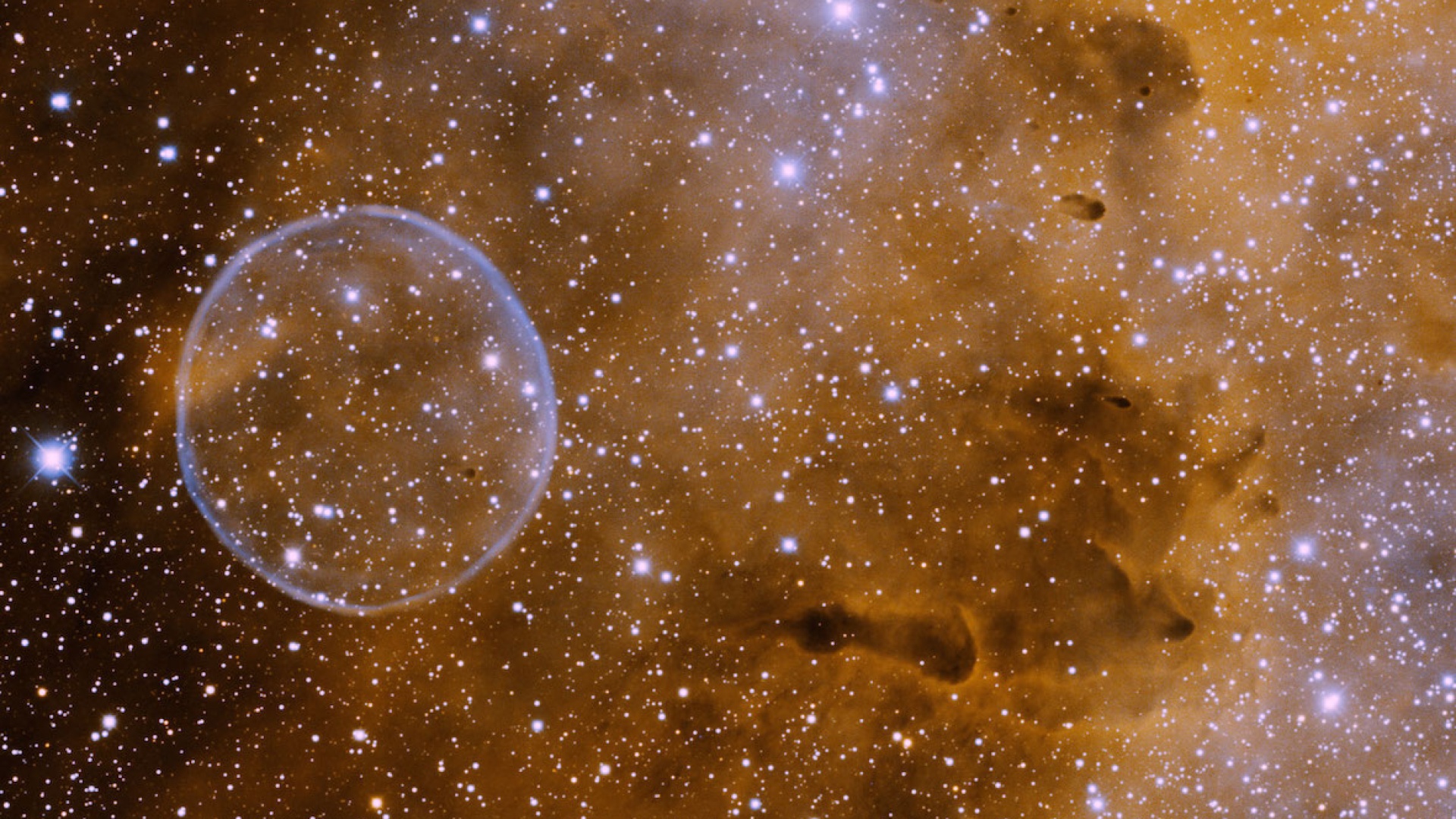 Saippuakuplasumu Joutsenen tähdistössä