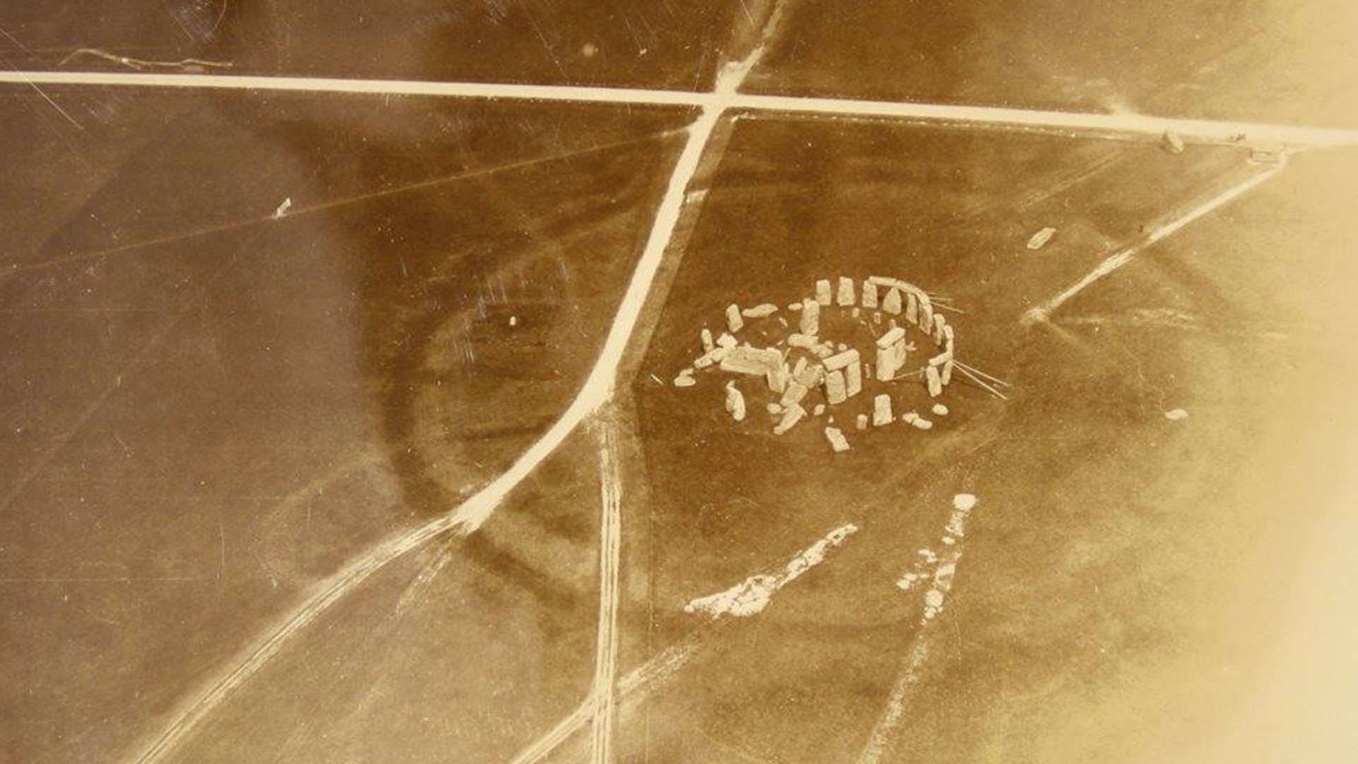 Ensimmäinen ilmakuva Stonegengestä