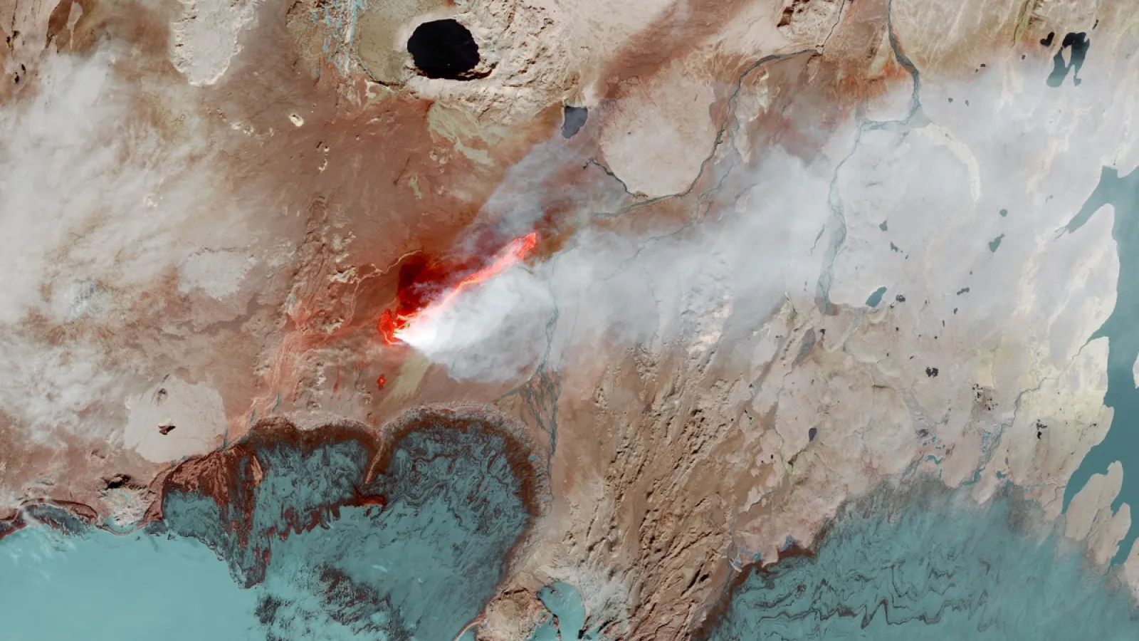 Laavapurkaus Islannissa. Kuva: Nasa