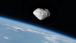 Asteroidi Steins ja maapallon horisontti käsiteltynä samaan kuvaan