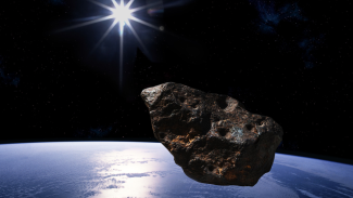 Piirros Maan ohi menevästä asteroidista