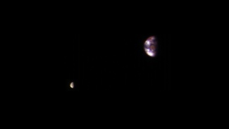 Maa ja Kuu Marsista nähtynä
