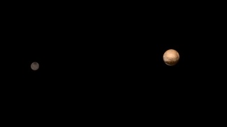 Pluto ja Kharon
