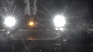 Falcon 9:n ensimmäisen vaiheen laskeutuminen lavetille merellä